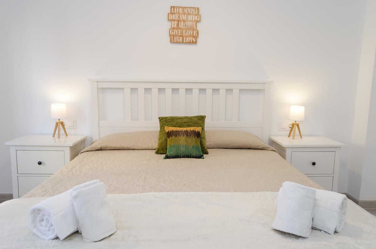 Apartup Viveros Pets Valencia Eksteriør billede